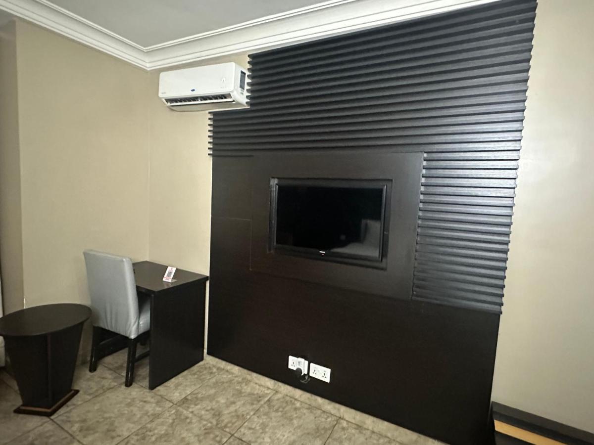 Msquare Hotel Gra Ikeja Eksteriør bilde