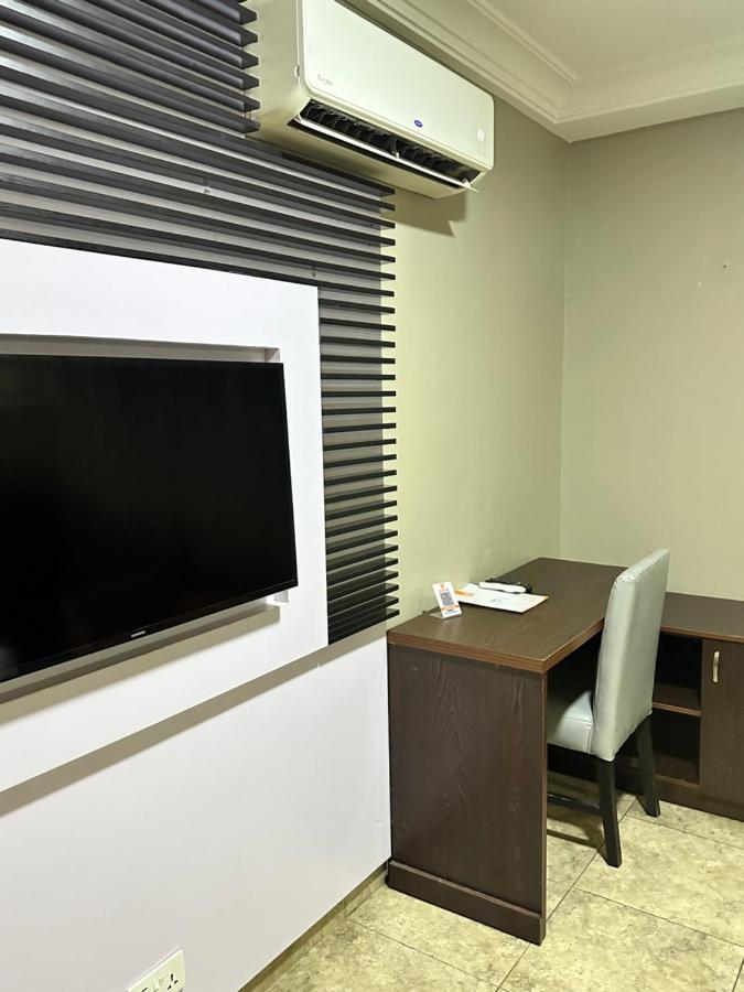 Msquare Hotel Gra Ikeja Eksteriør bilde