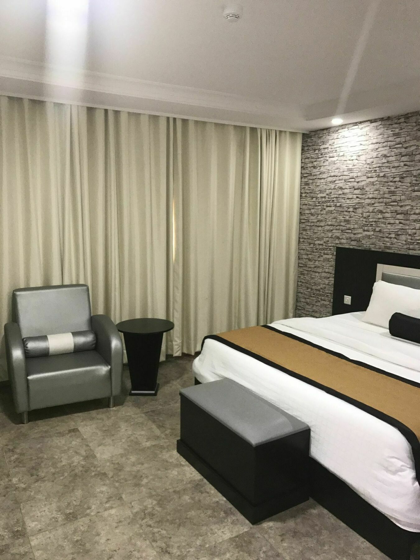 Msquare Hotel Gra Ikeja Eksteriør bilde