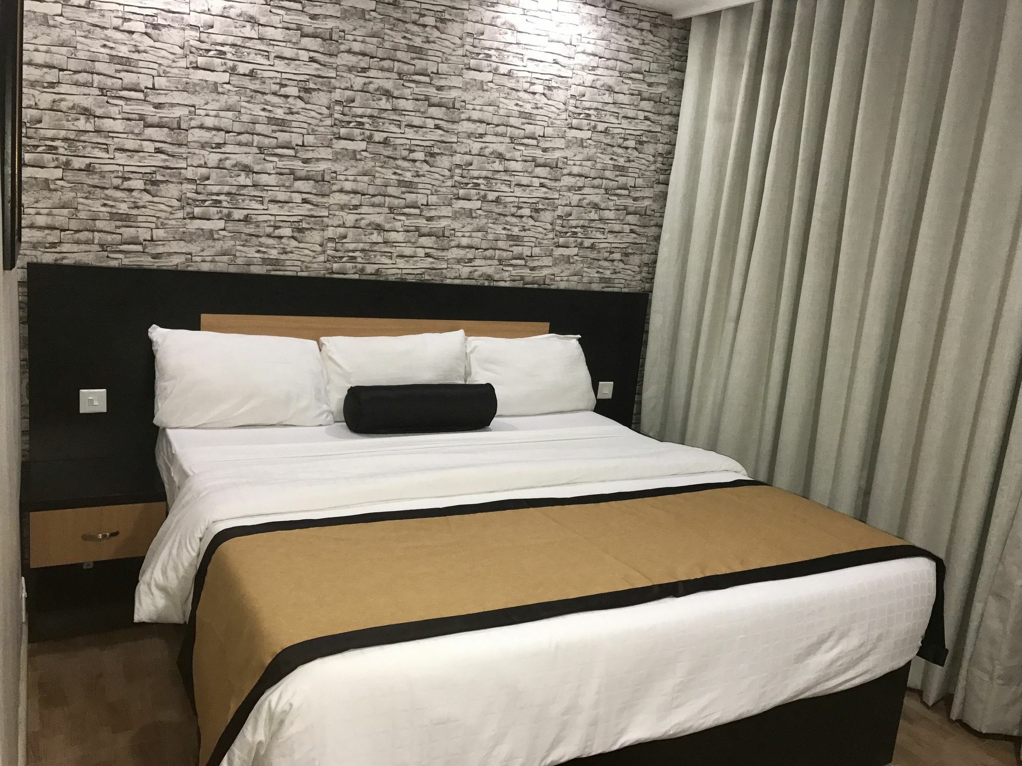 Msquare Hotel Gra Ikeja Eksteriør bilde